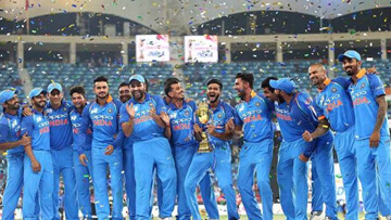 ¿Quién es el capitán del equipo indio de críquet?